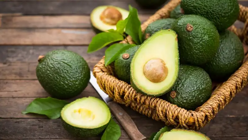 Avokado: Sağlık İçin Faydalı mı Yoksa Zararlı mı?