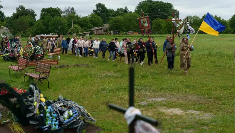 Ukrayna’daki Çatışmalarda Bir İngiliz Askerin Hayatını Kaybetmesi