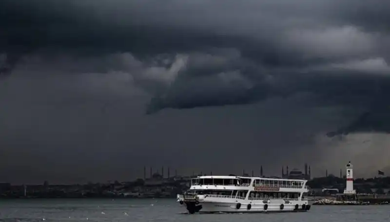 İstanbul ve Diğer İllerde Sağanak Yağış Alarmı! Detaylar Burada