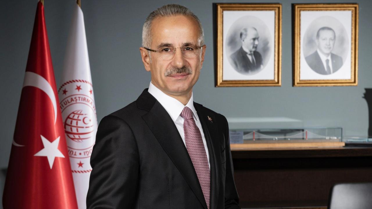 Bakan Uraloğlu: Ailece seyahat edenlere indirim sağlanacak