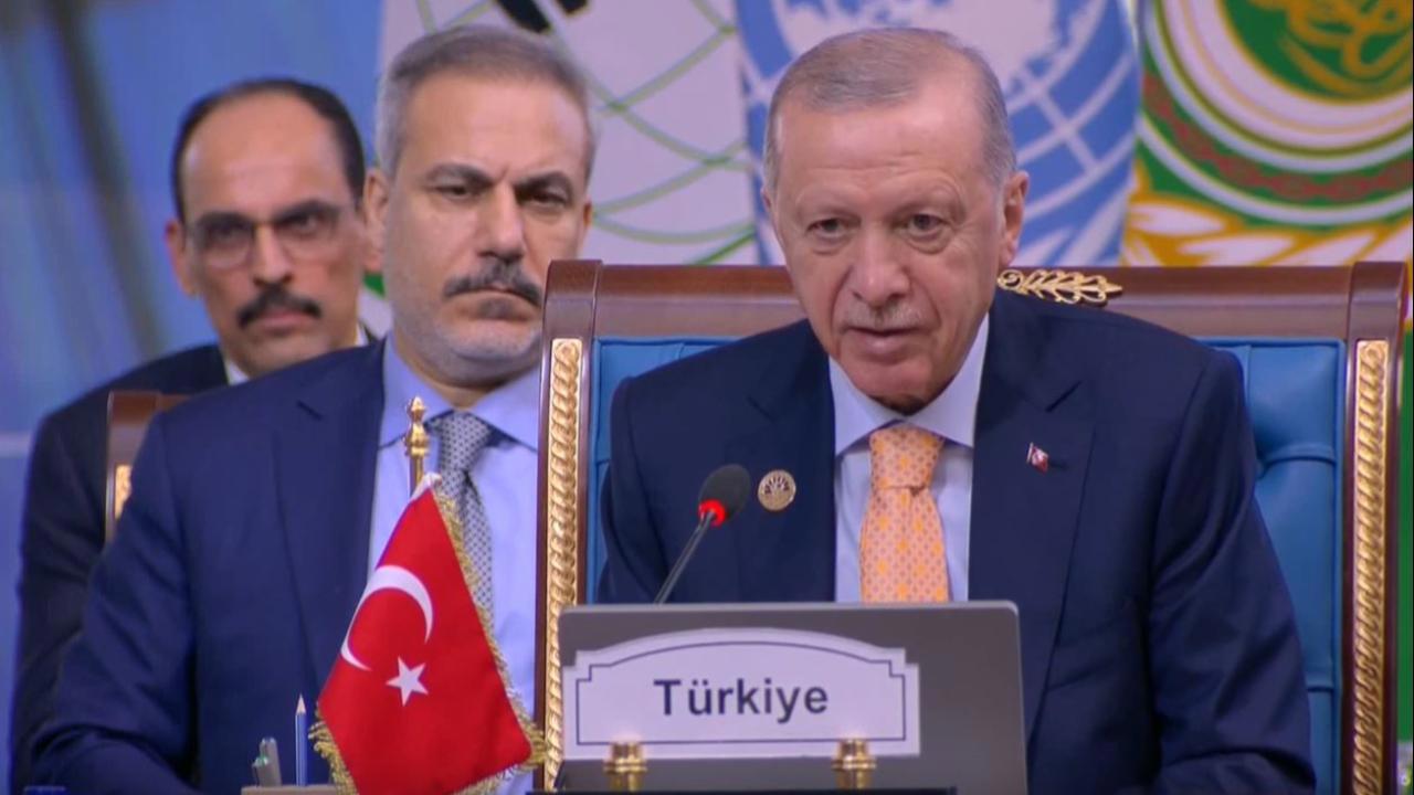 Cumhurbaşkanı Erdoğan: Suriye'de Terörden Arındırılmış Bir Gelecek Temenni Ediyoruz