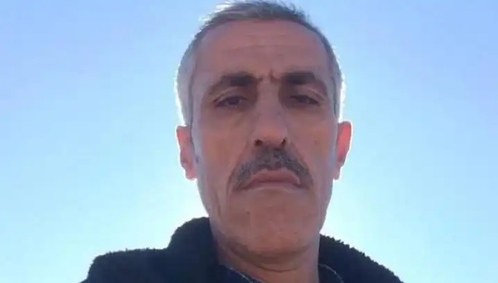Gençlere "Çime Basmayın" Dedi, Bıçaklı Saldırıya Uğradı