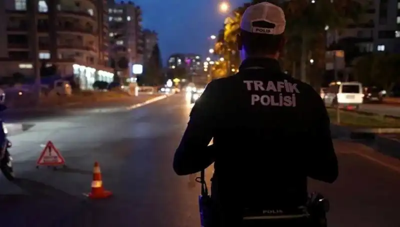 İki Sürücüye Sosyal Medyadan 53 Bin Lira Ceza: Olayın Ayrıntıları Şaşkınlık Yarattı!