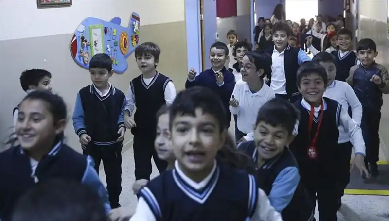 2025 Okul Yılı Takvimi: Okullar Ne Zaman Açılacak?