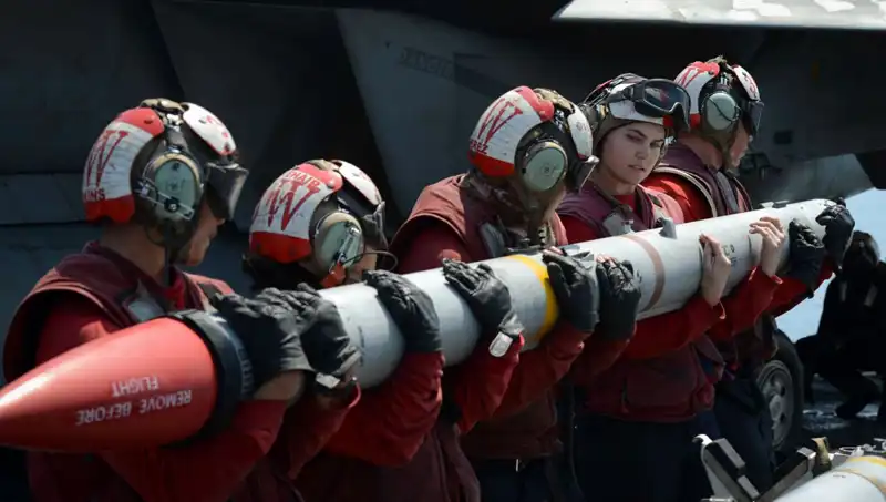 Amerikan Füzeleri Suudi Arabistan’a Gidiyor: Stratejik Hamle ve Sonuçları