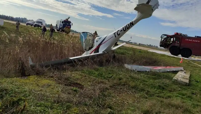 Bursa'daki Uçak Kazasında Pilotların Ölümü: Üç Sanık İlk Duruşmada Yargılanıyor