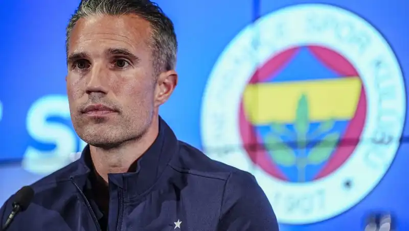 Robin van Persie, Fenerbahçe'nin Tur Şansını Yüzde ile Açıkladı!